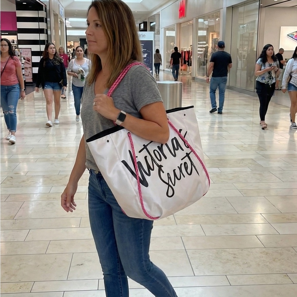 Victoria's Secret Pink and White Tote Bag NWT